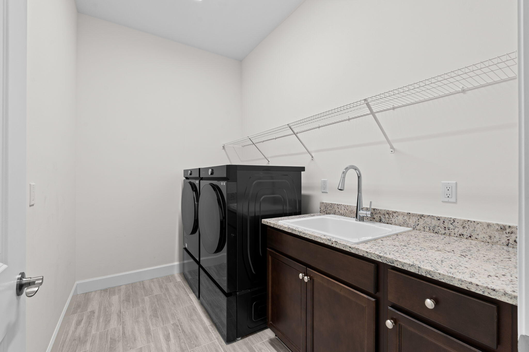 48-web-or-mls-A7406765