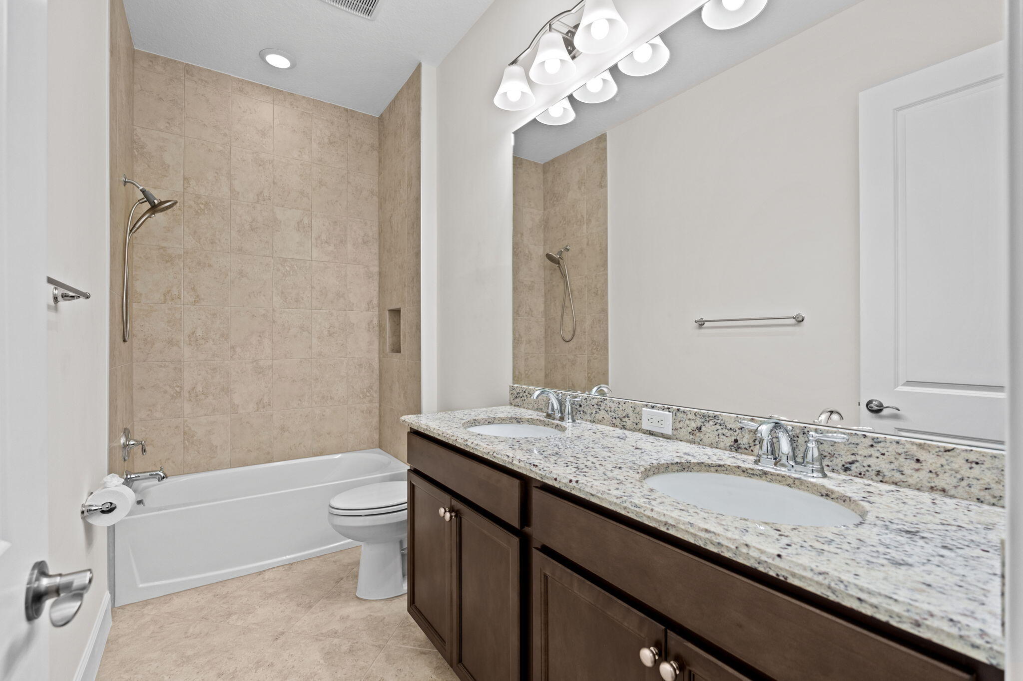 45-web-or-mls-A7406967