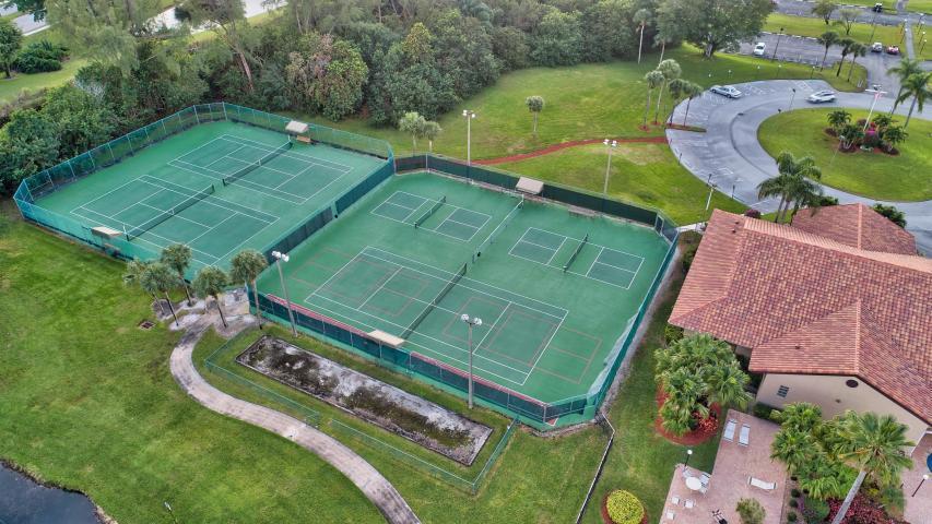 Aberdeen Tennis Courts