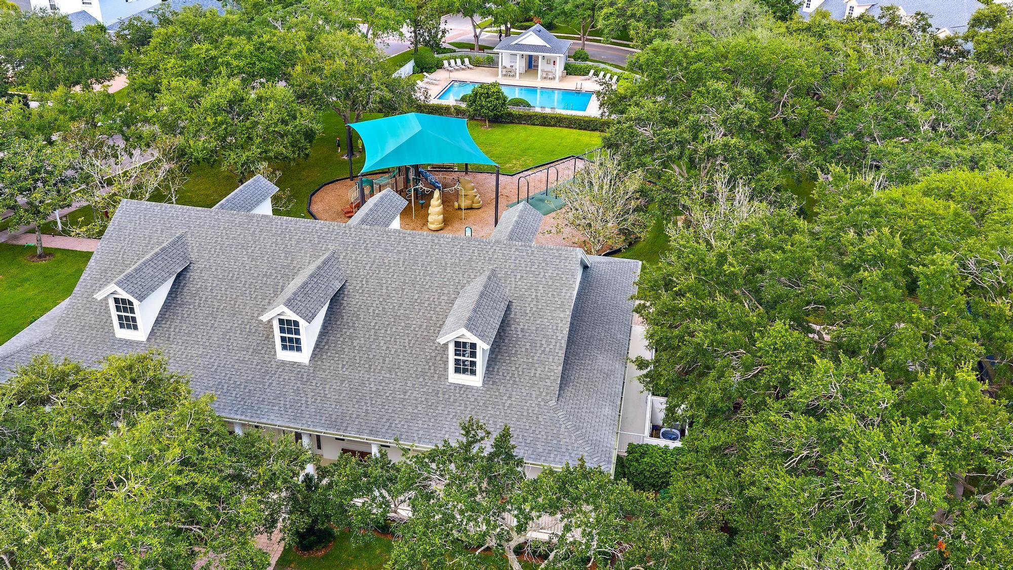 244 Honeysuckle Dr-33