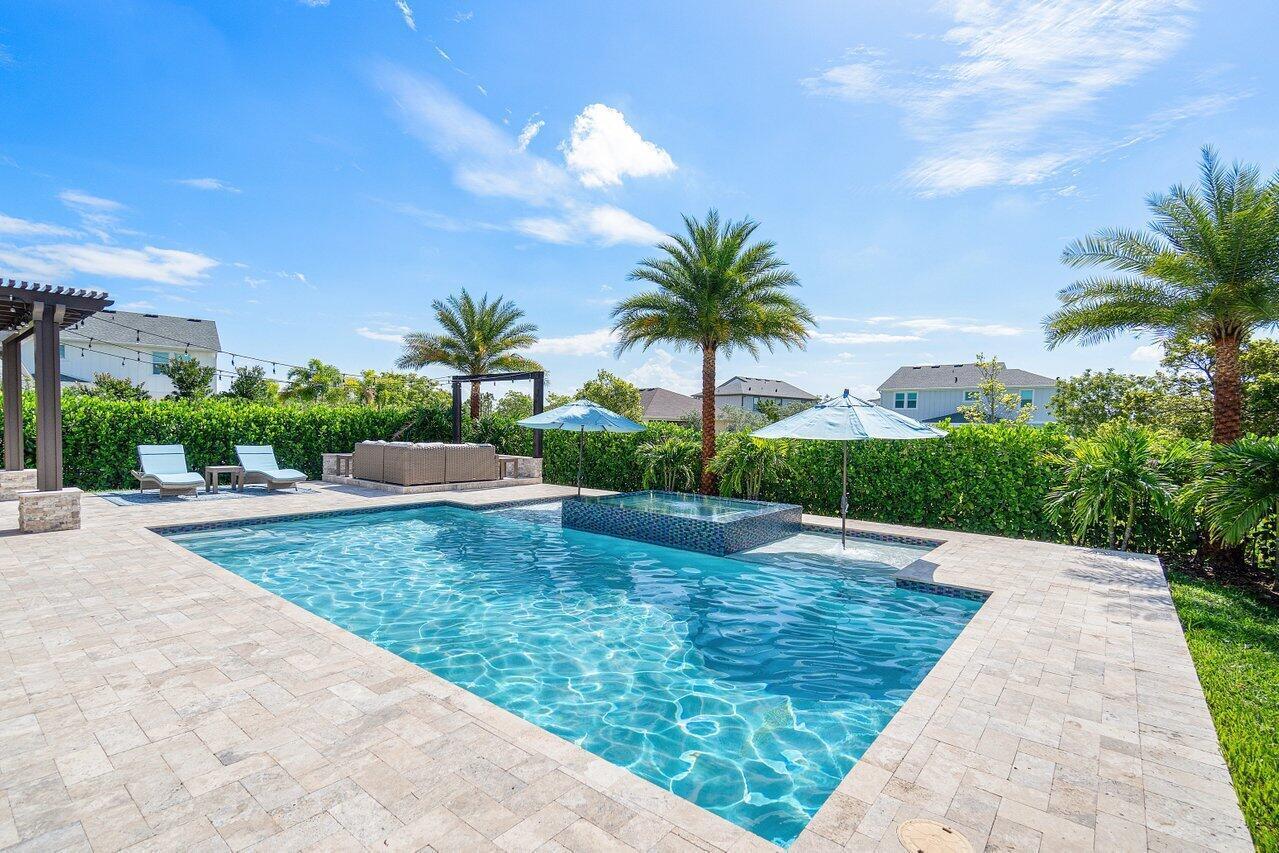 Resort Style Pool