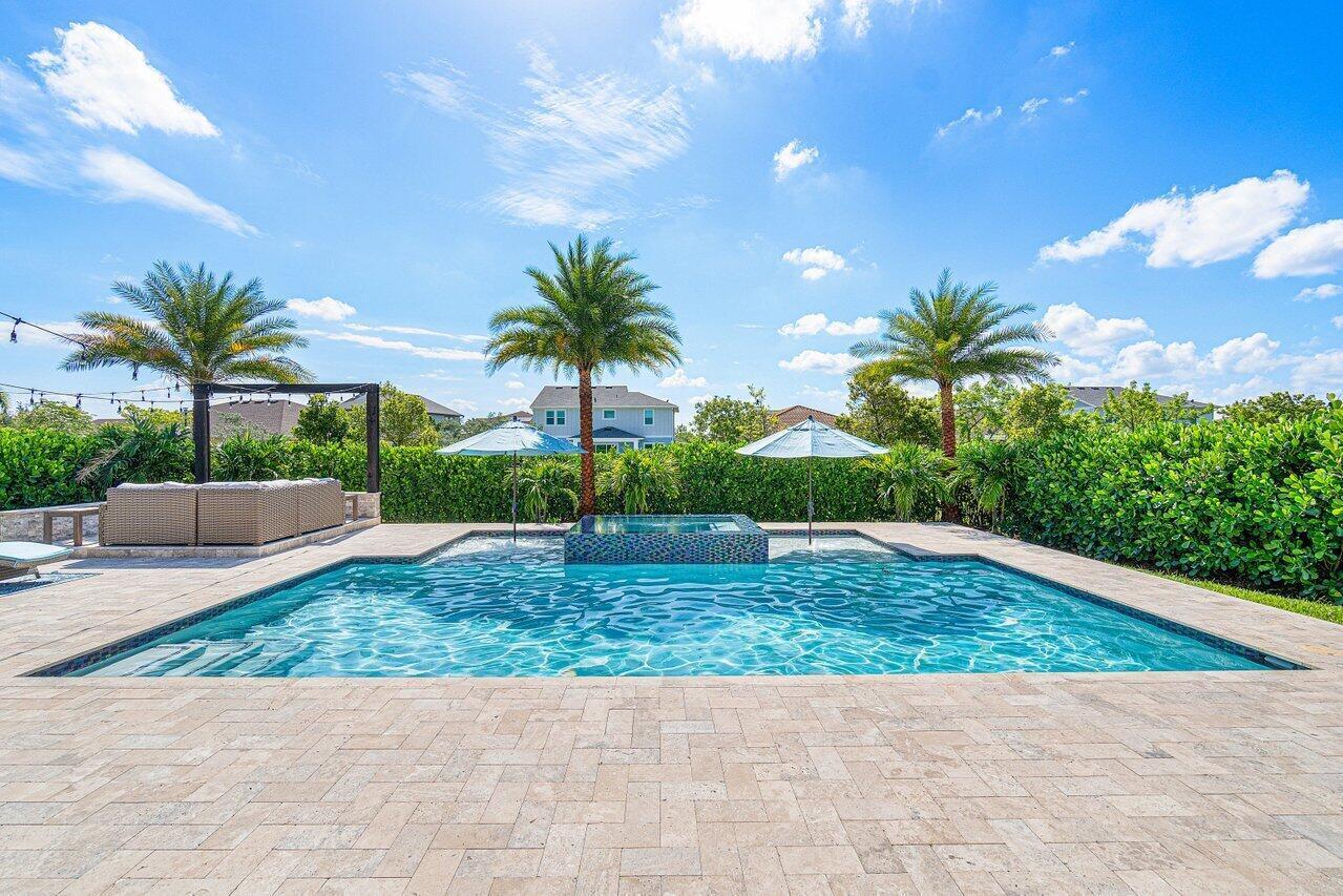 Resort Style Pool