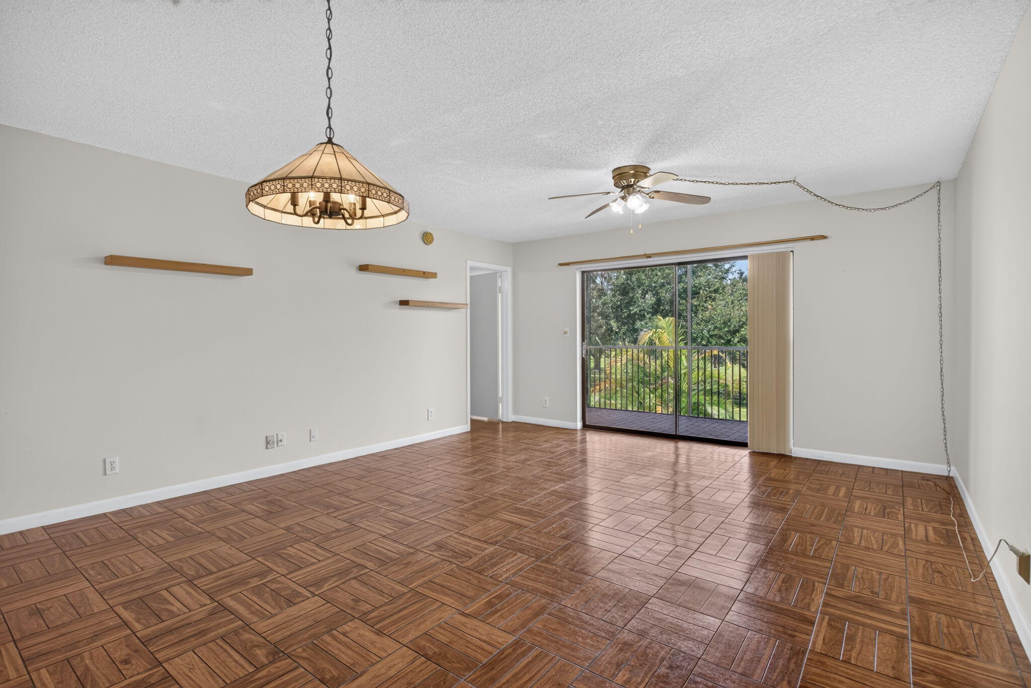 18-web-or-mls-2073-19