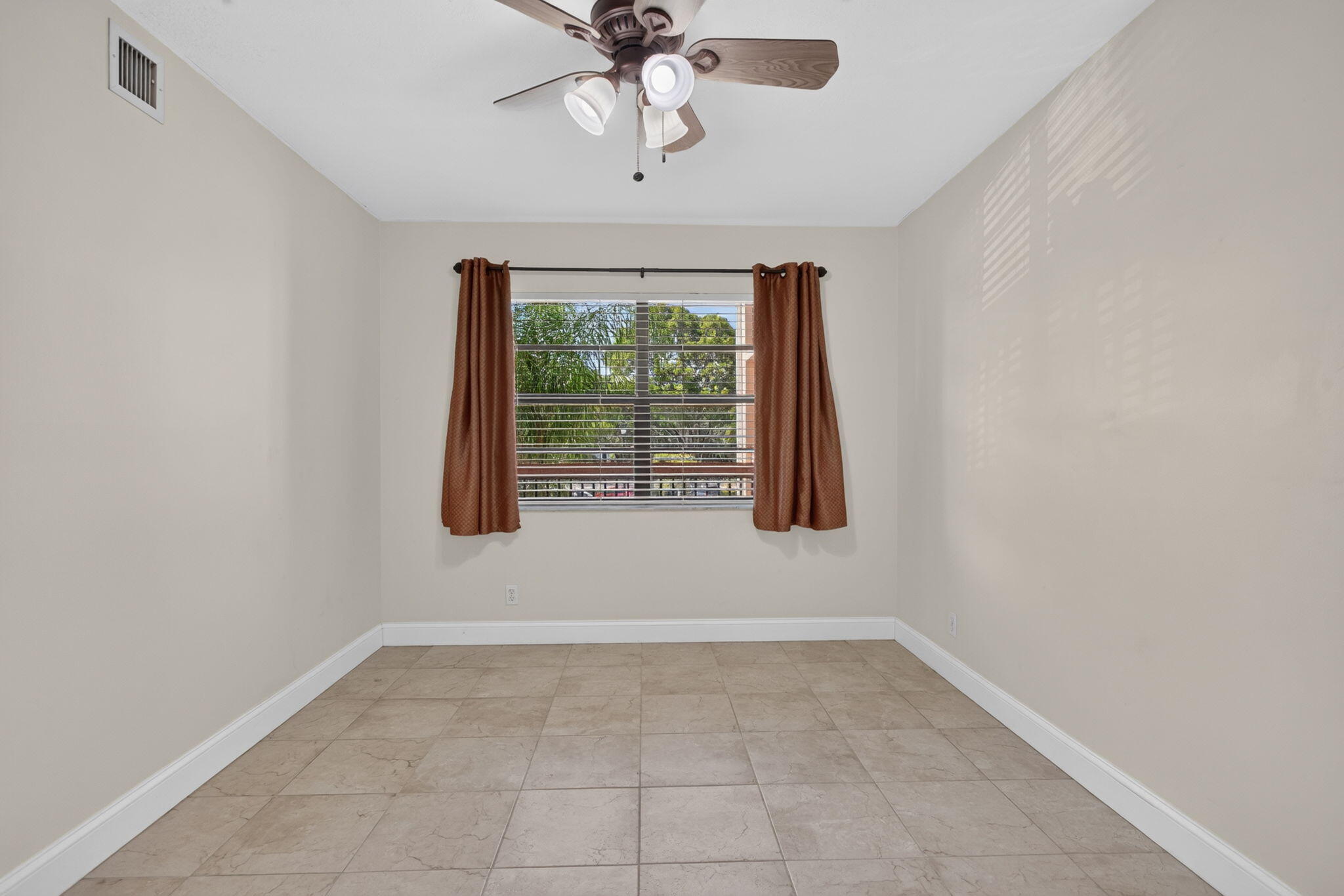 11-web-or-mls-2073-12