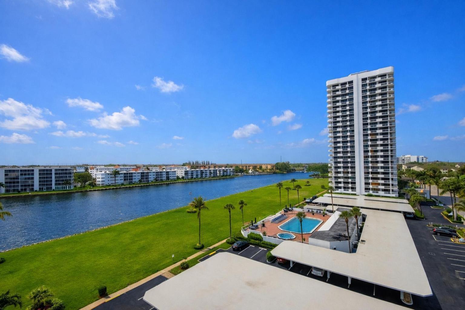 Cove Tower West