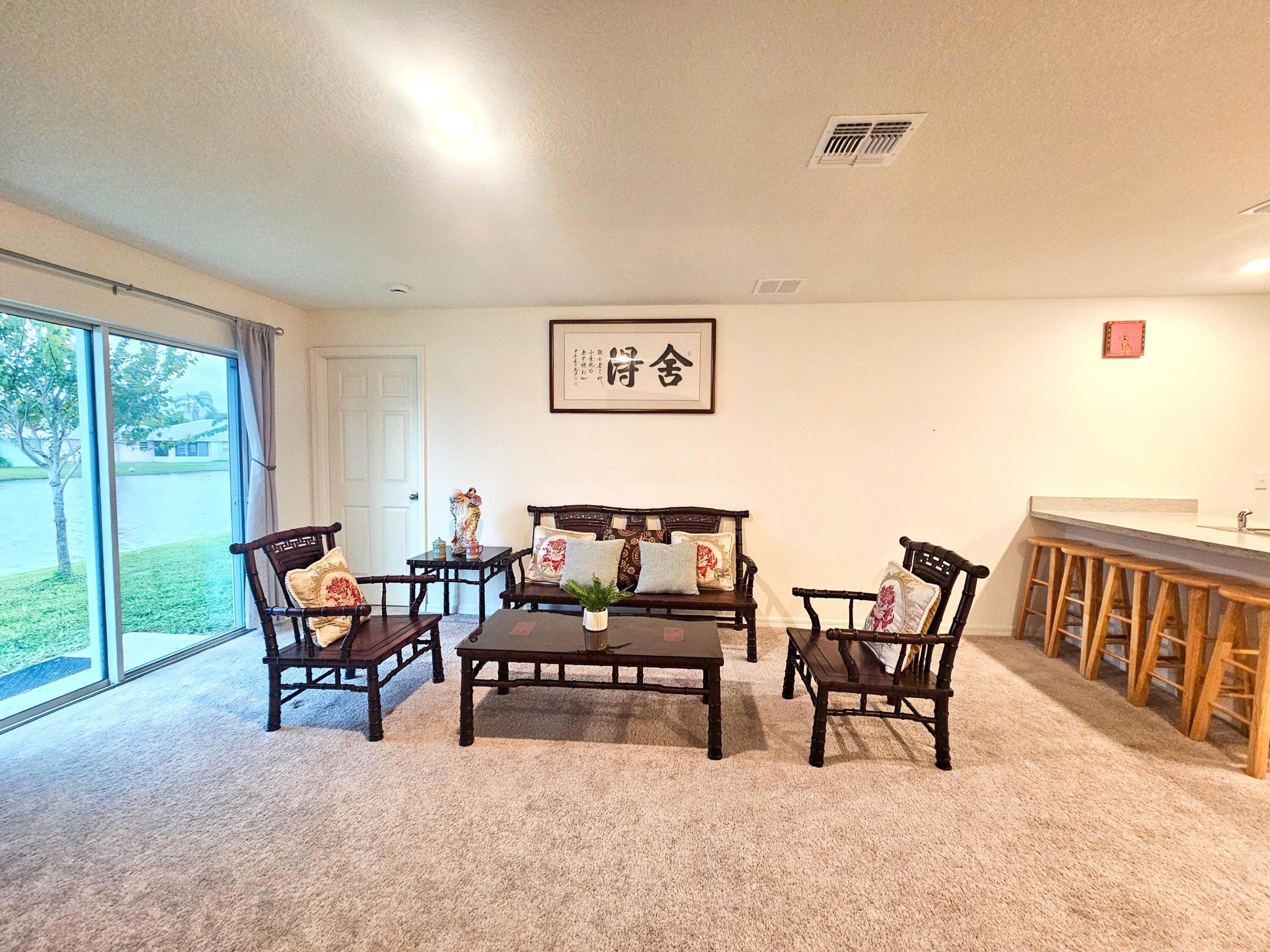 Livind Room