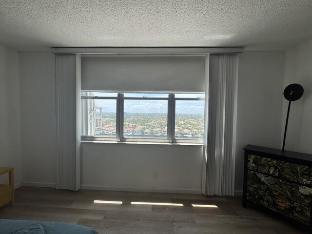 2201 2nd BR & view