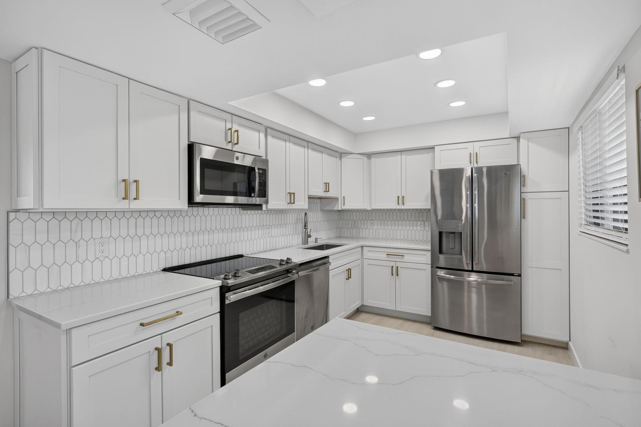 13-web-or-mls-BS1A2332
