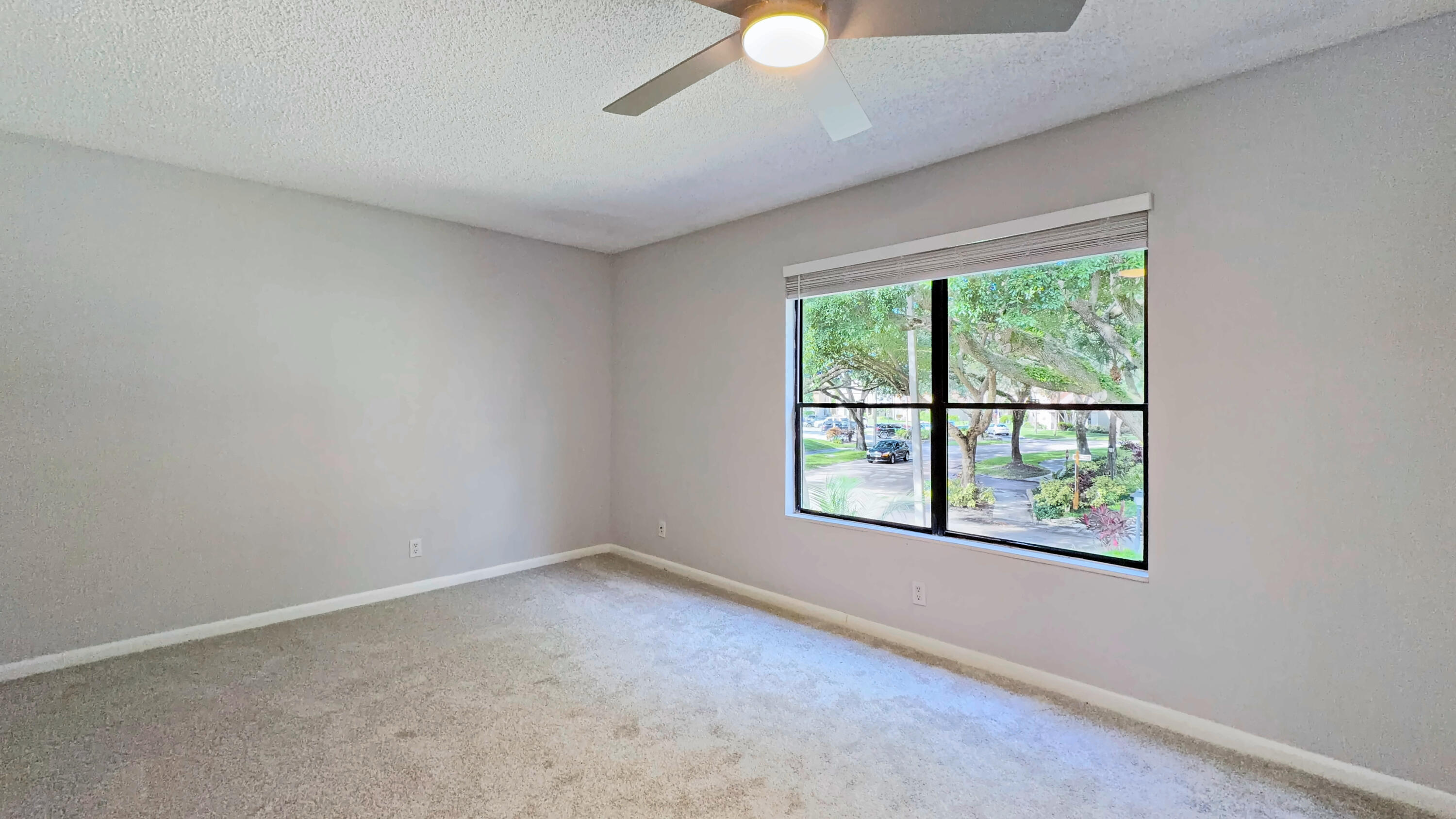 30b