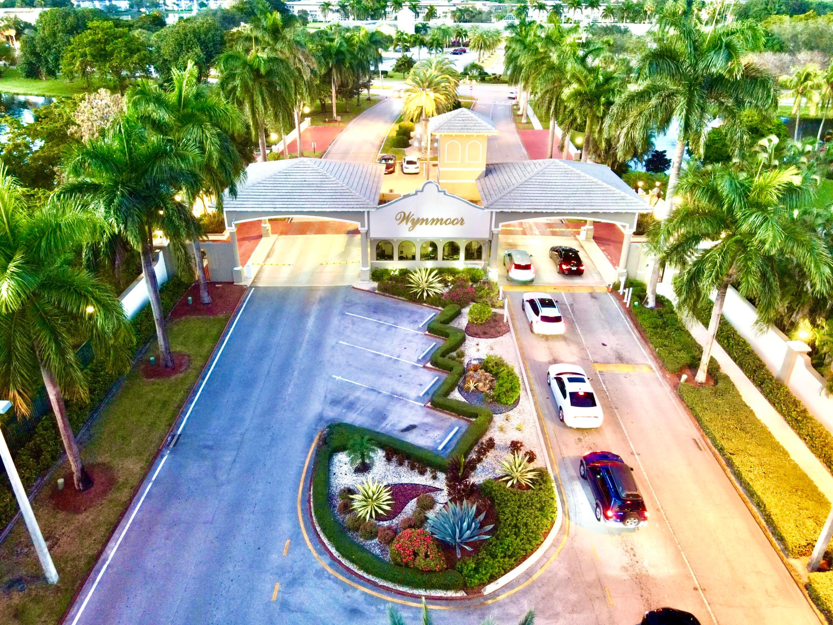 BERMUDA VILAGE NEW POOL!