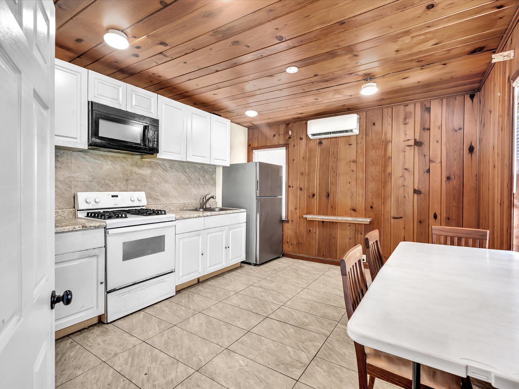 Unit 1 kitchen