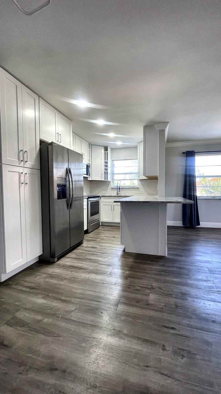 02_Kitchen_View_1