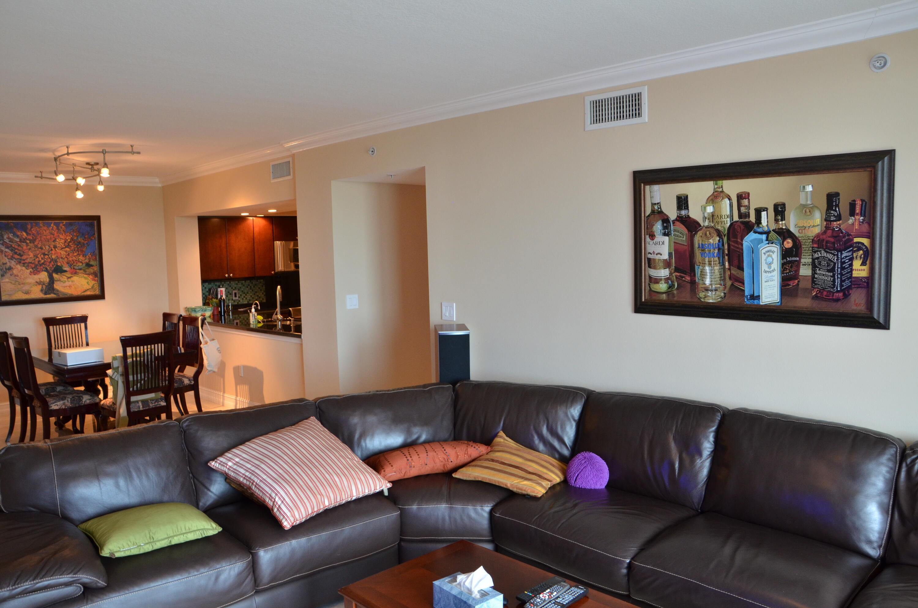 Listing_Image_12