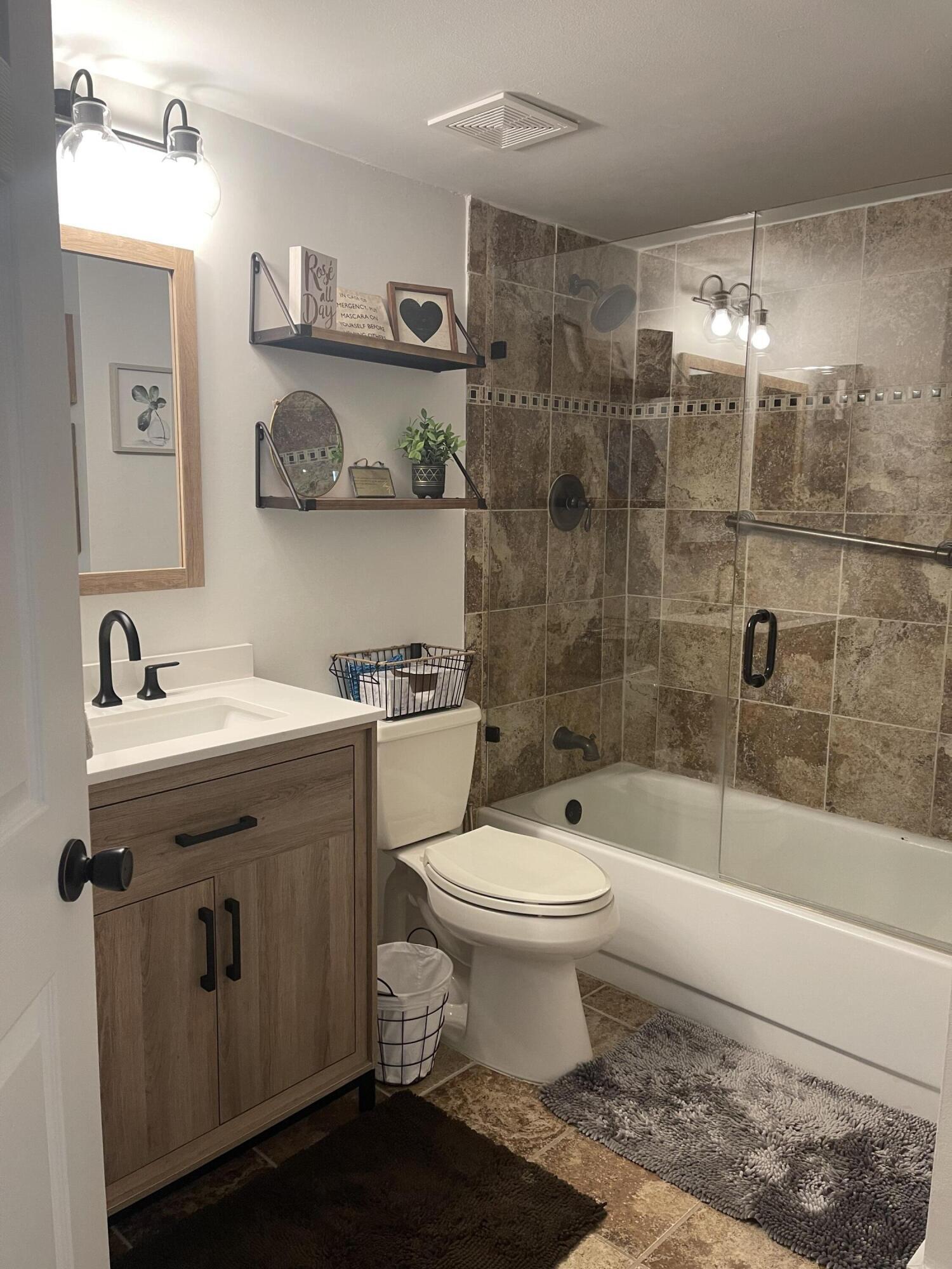 10102 Glenmoor 38