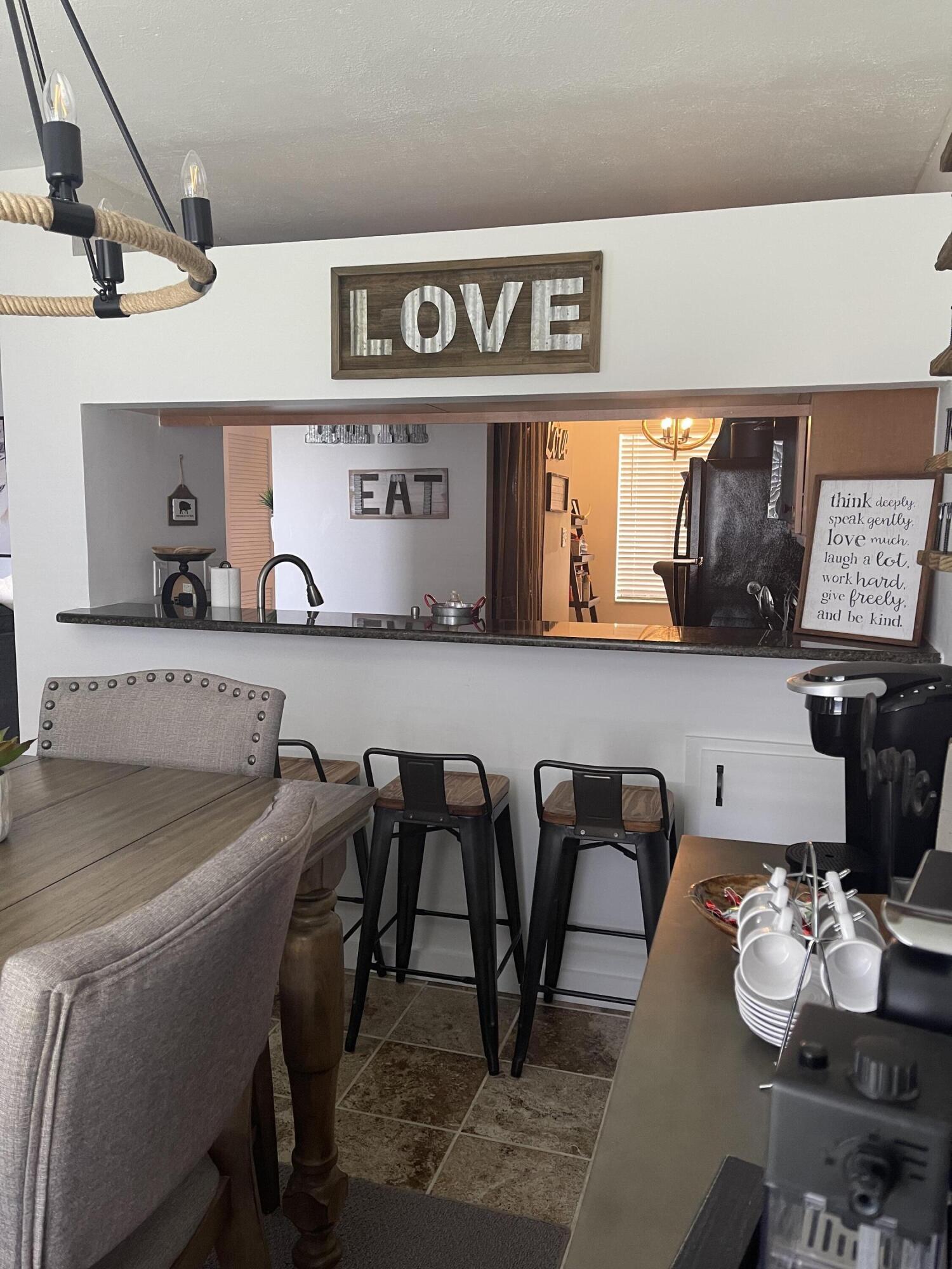 Kitchen/Dining