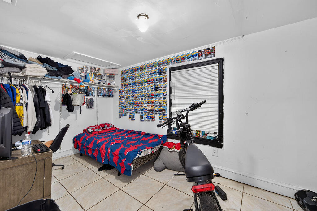 223NFstreetlakeworth-039