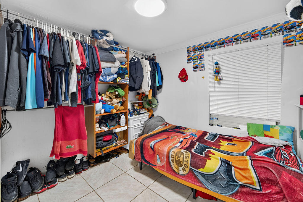 223NFstreetlakeworth-042
