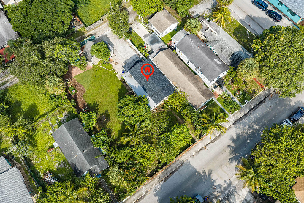223NFstreetlakeworth-027