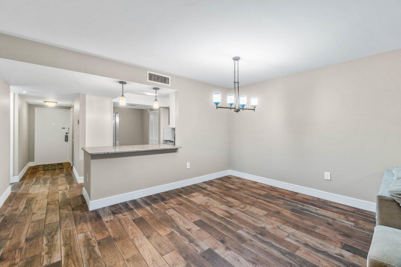 010-1555SouthFederalHighway-Unit203-Delr