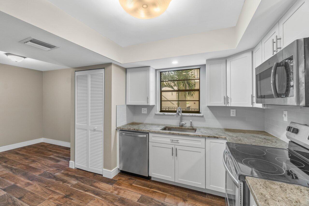 003-1555SouthFederalHighway-Unit203-Delr