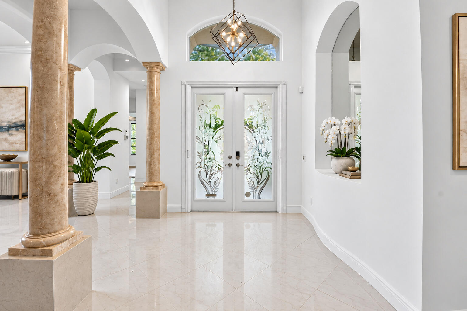 6940 Foyer