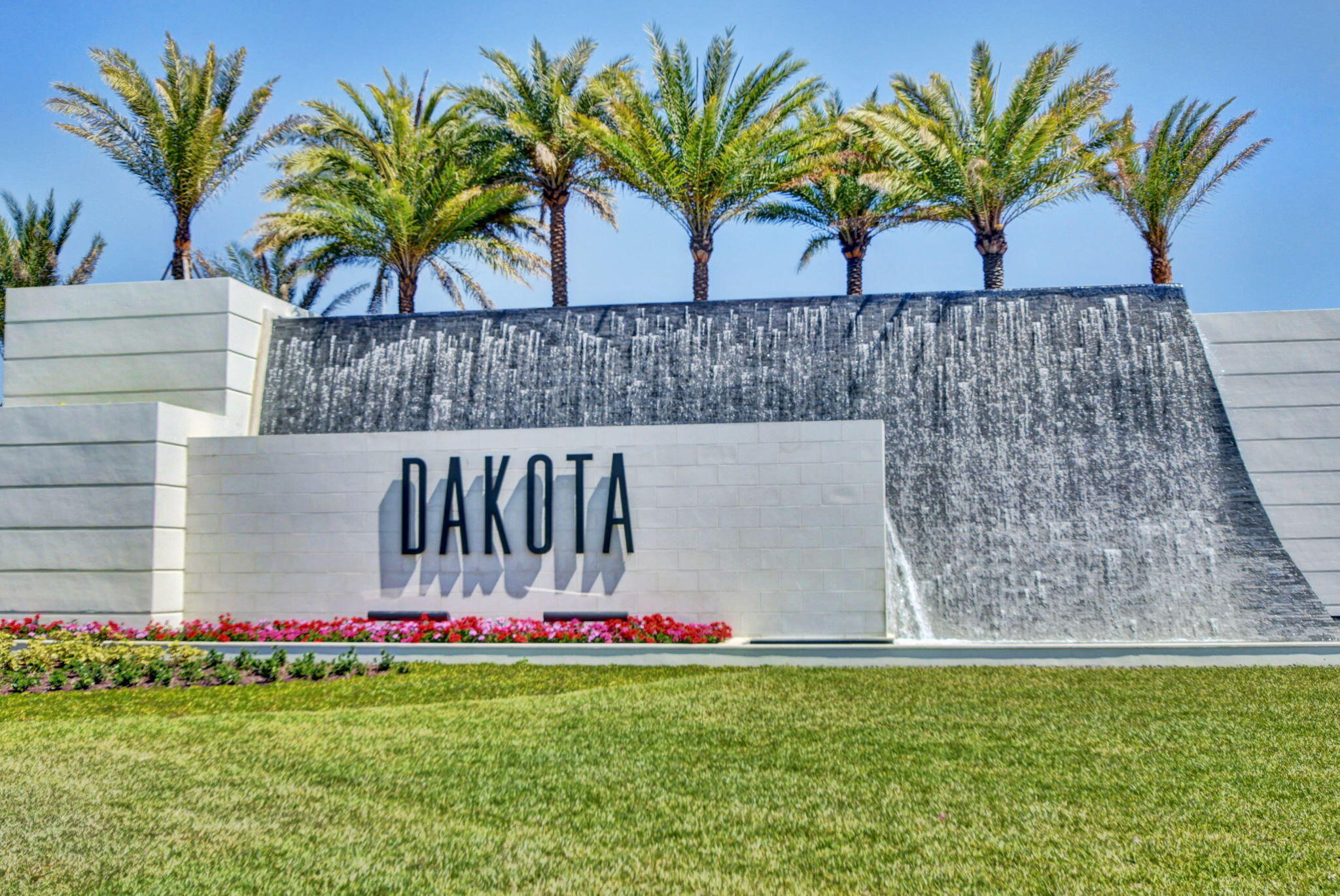 Dakota entrance