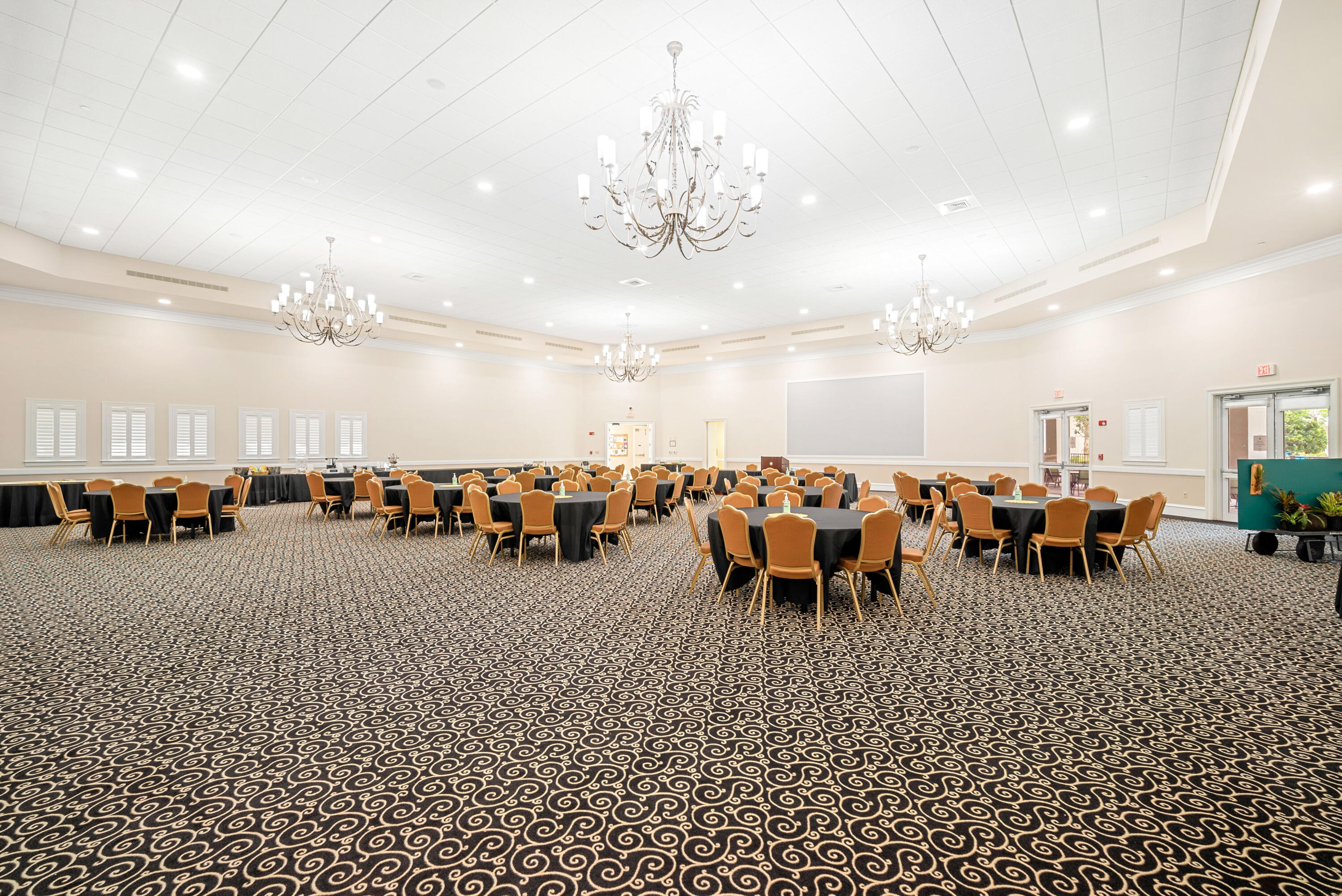 Island Club Ballroom 2023