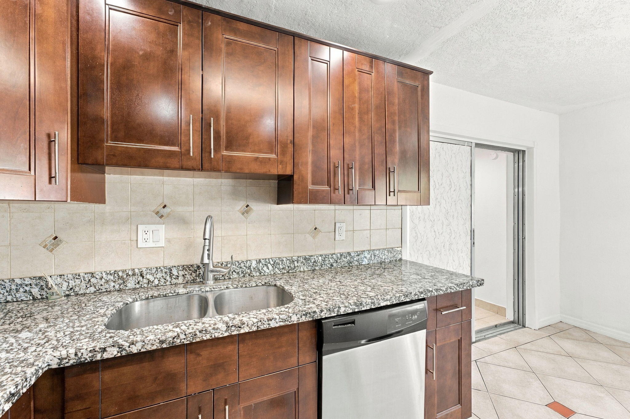 21-web-or-mls-DSC04313