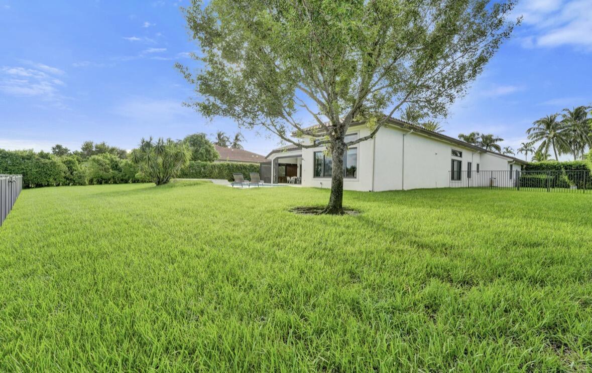 Fully fenced acre lot with trees