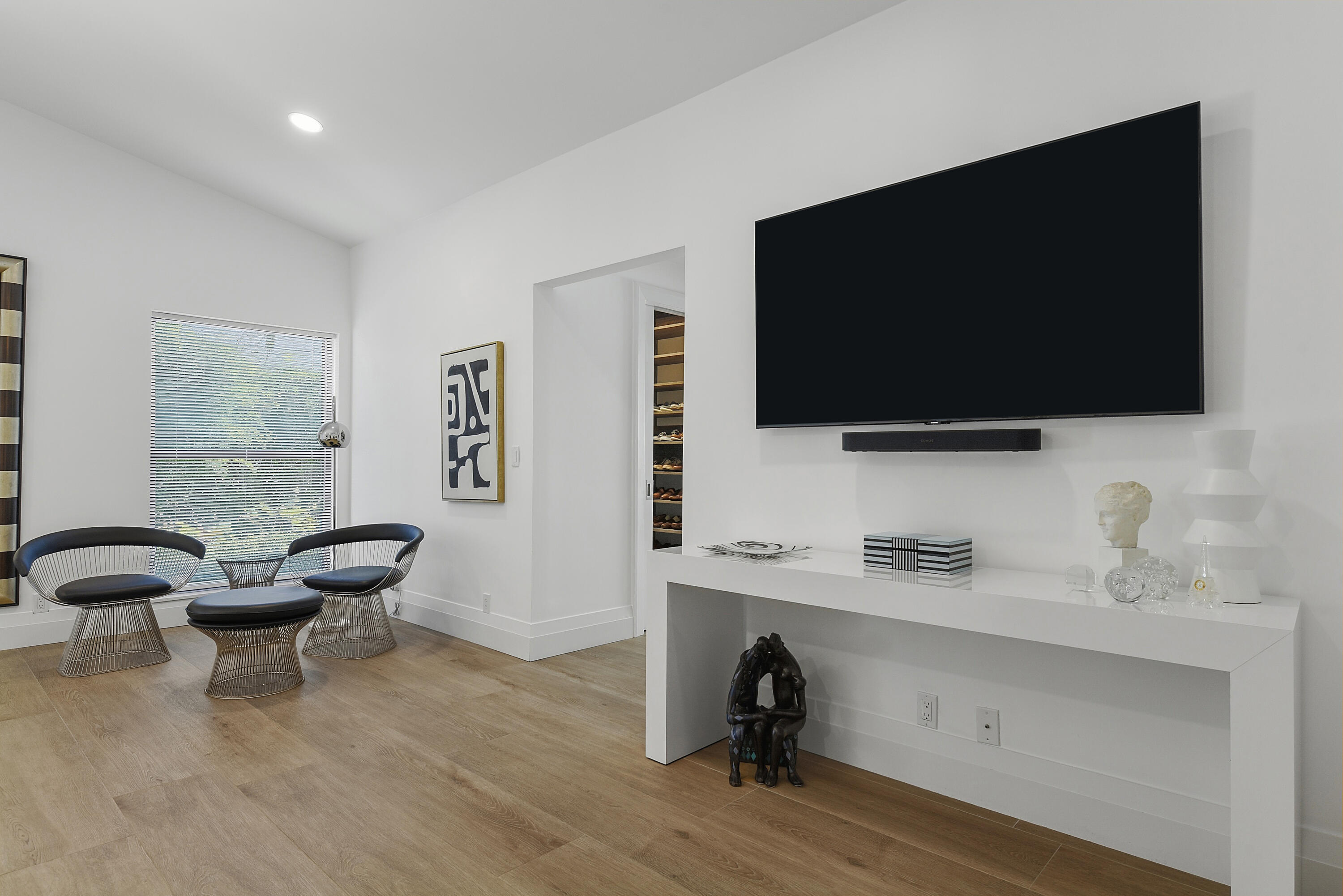 4561 Oak Tree Ct_Kathleen Hamburger_22 c