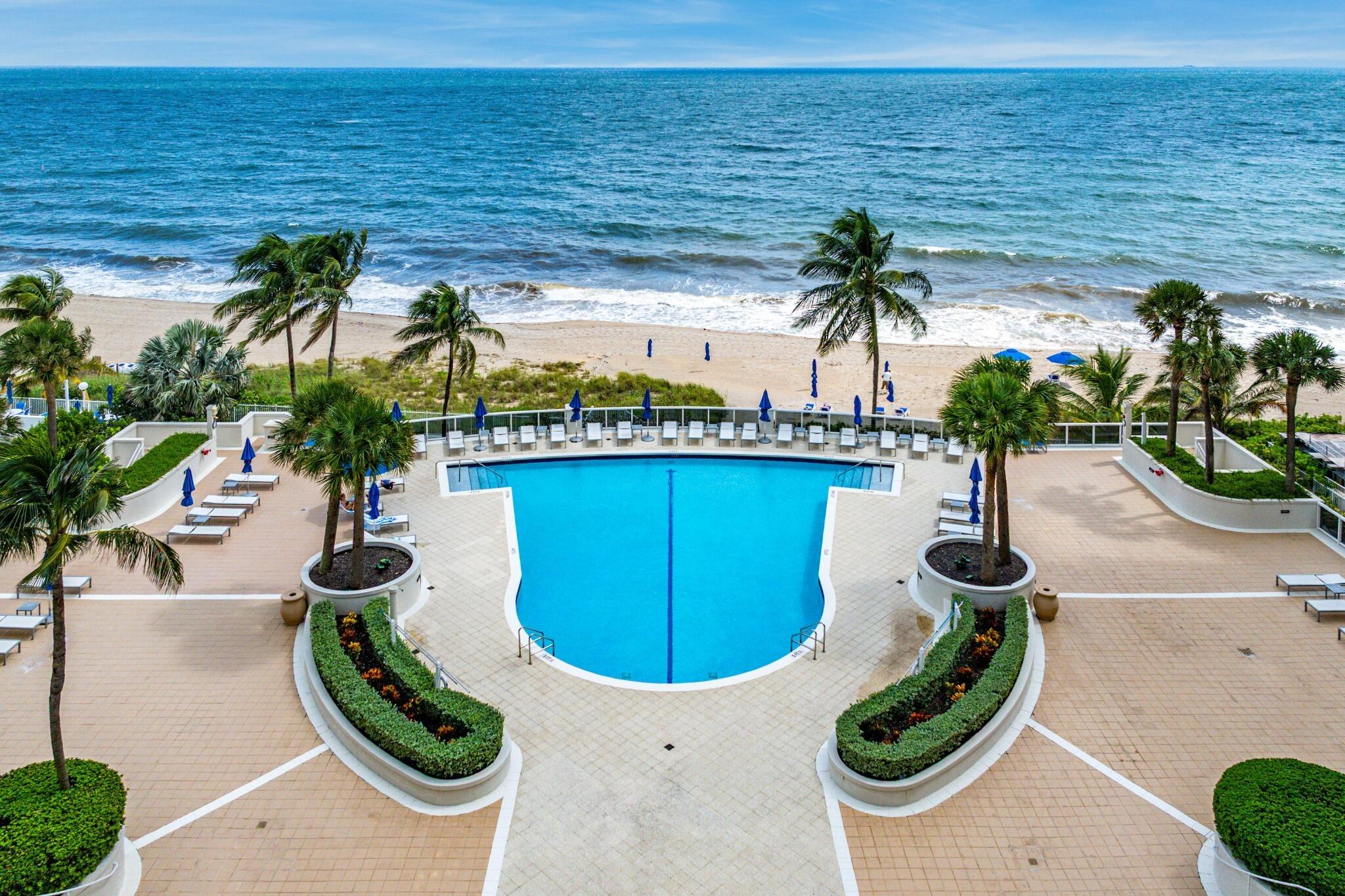 057 - aerial pool area