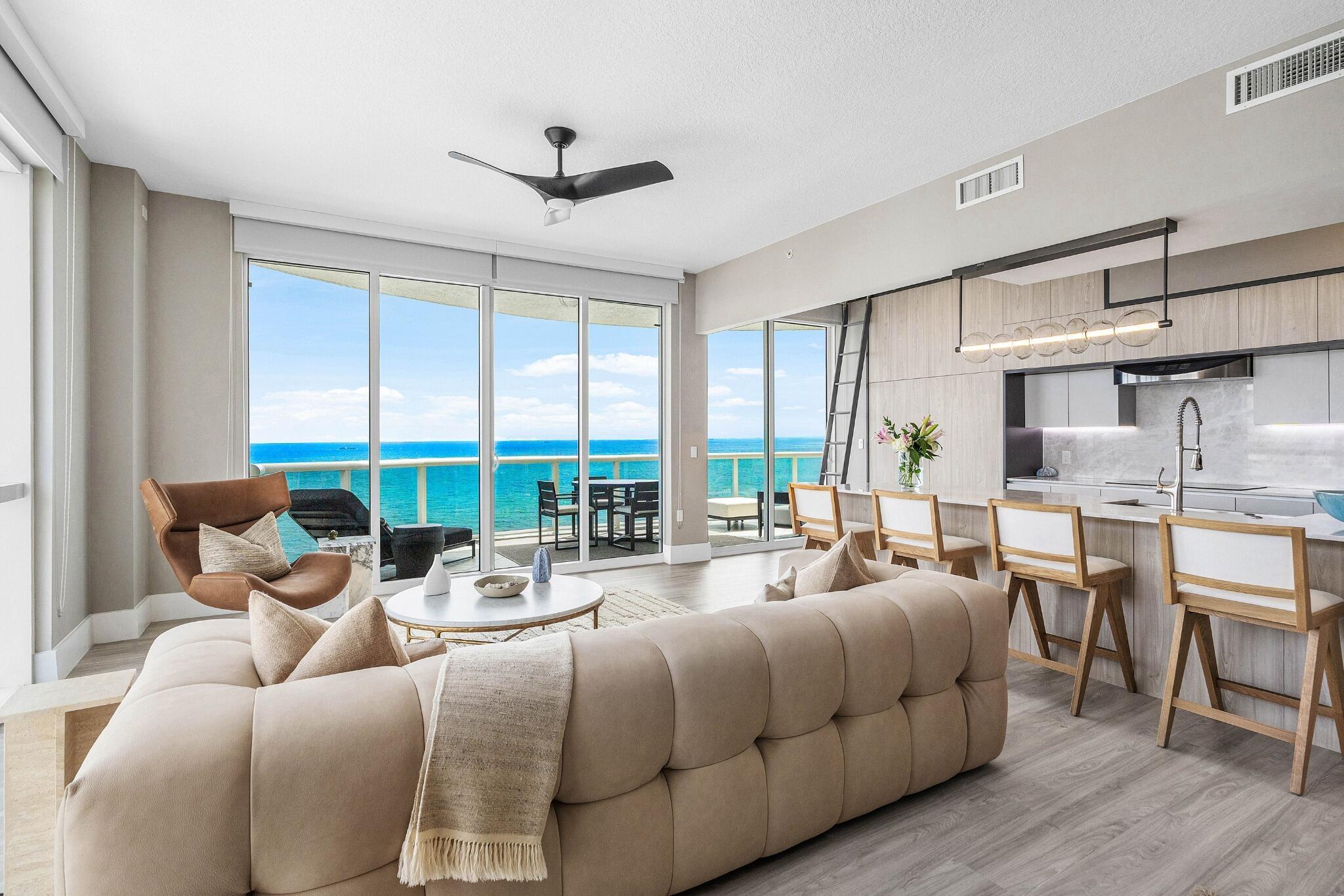 011 - dramatic ocean views w 10 ft celin