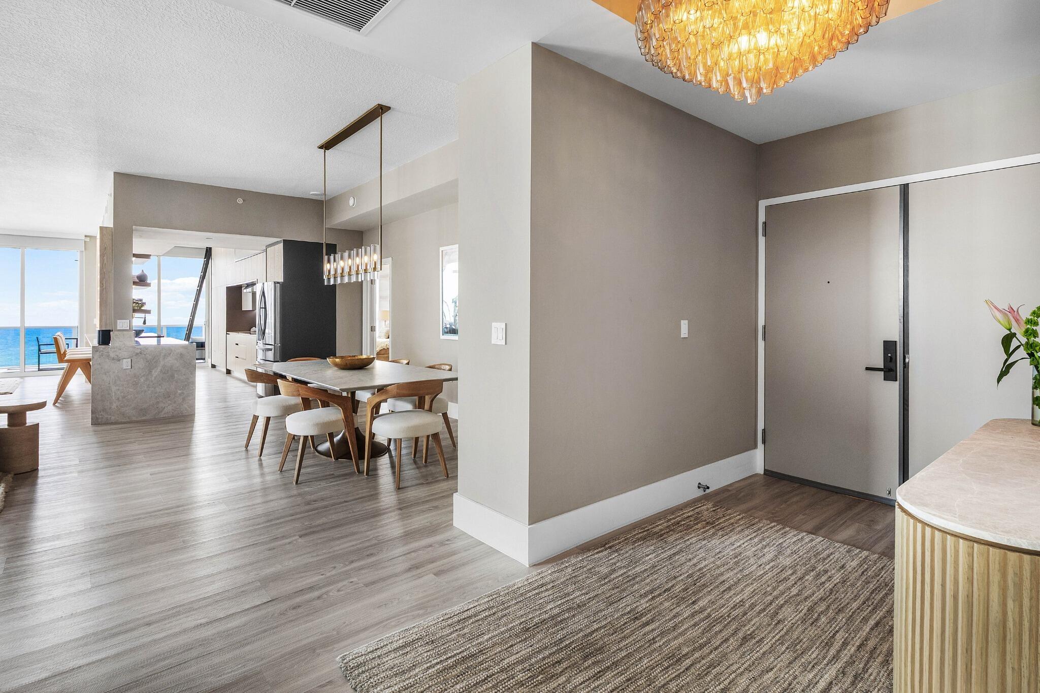 002 - Entry w ocean views