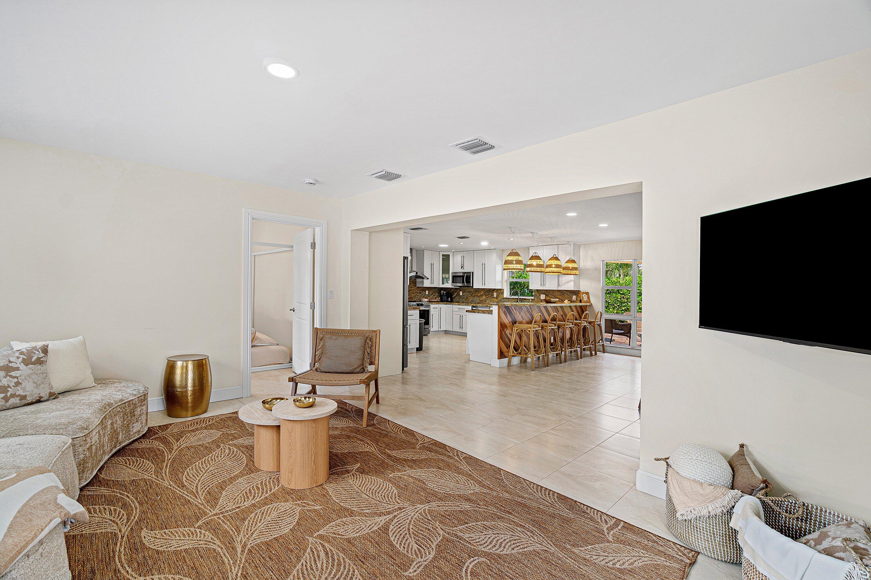 020-1616Southeast4thStreet-DeerfieldBeac