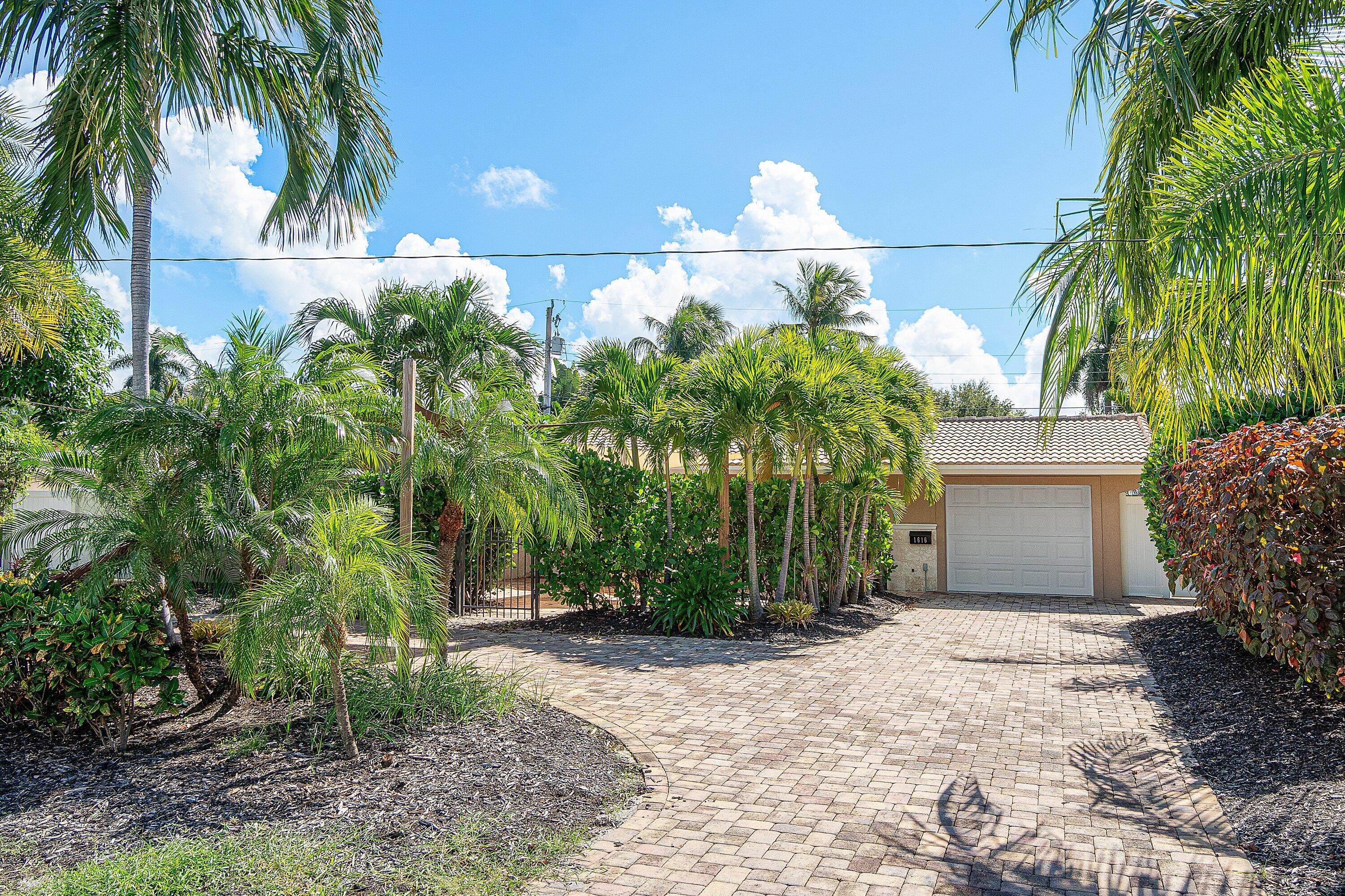 003-1616Southeast4thStreet-DeerfieldBeac