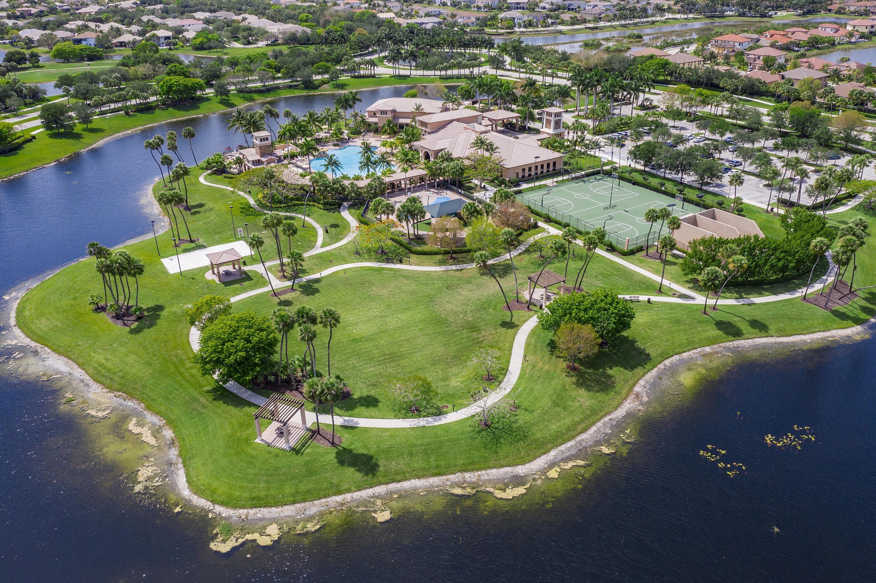 Heron Bay Clubhouse_03