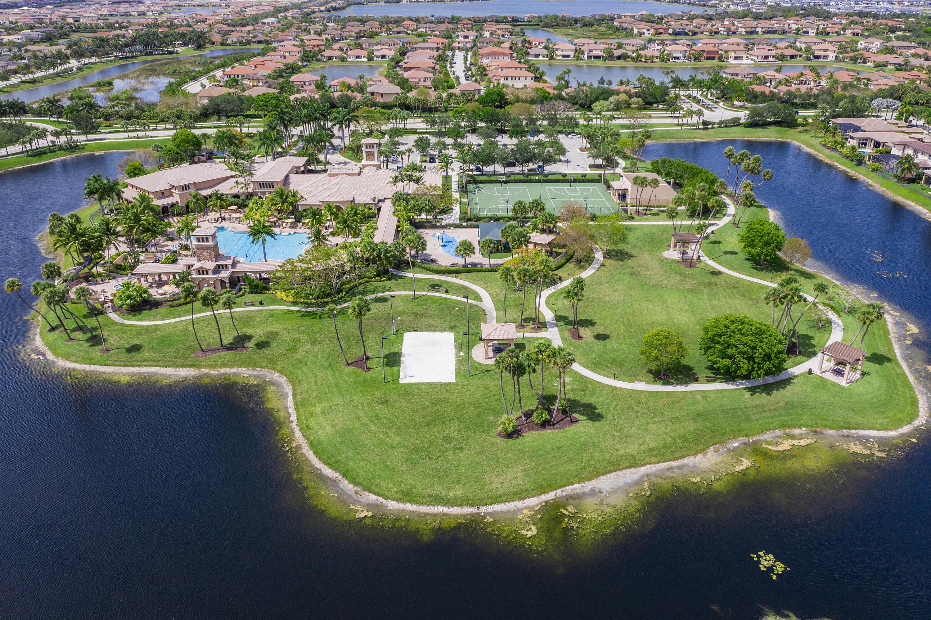 Heron Bay Clubhouse_05