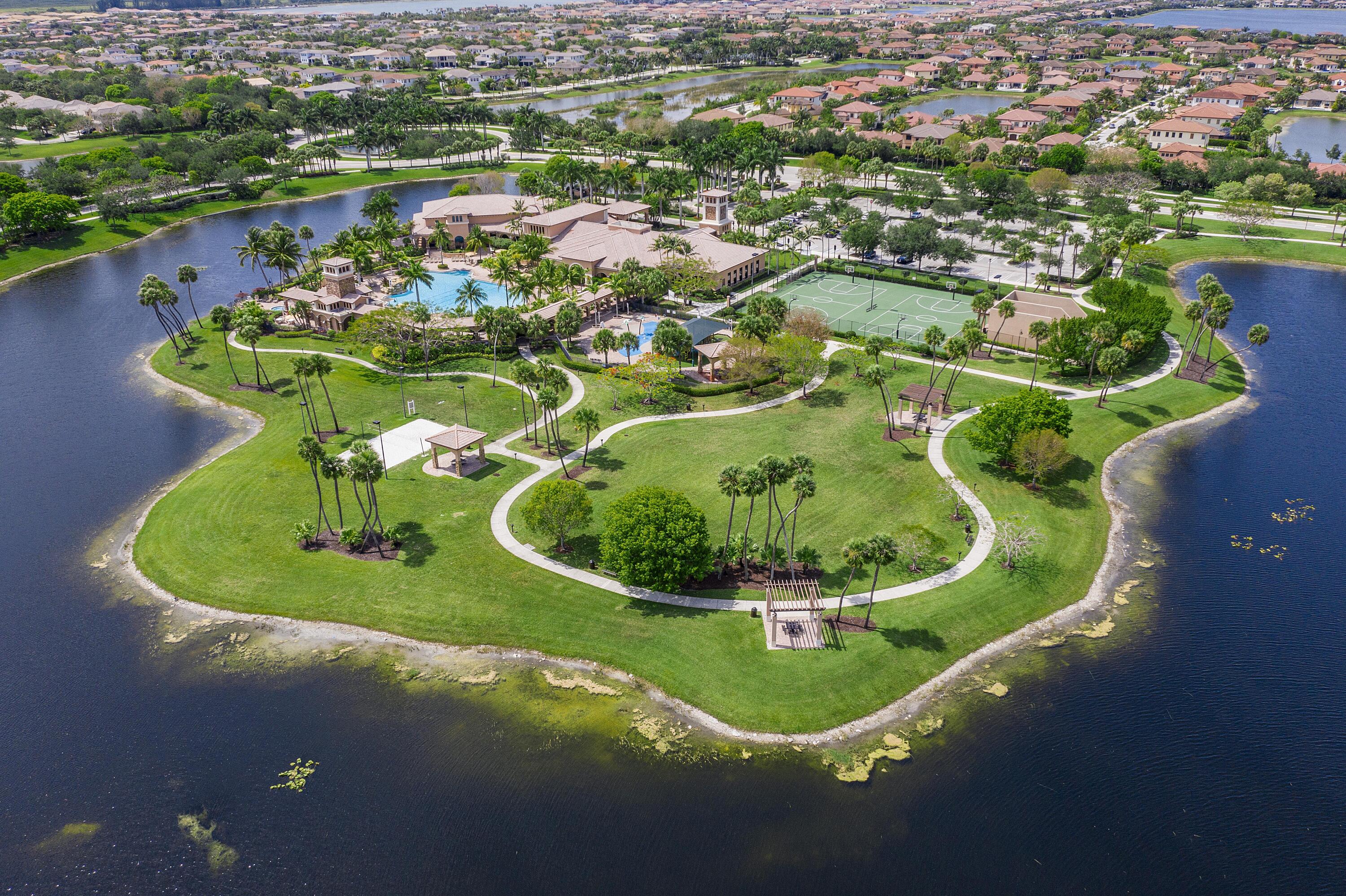 Heron Bay Clubhouse_04