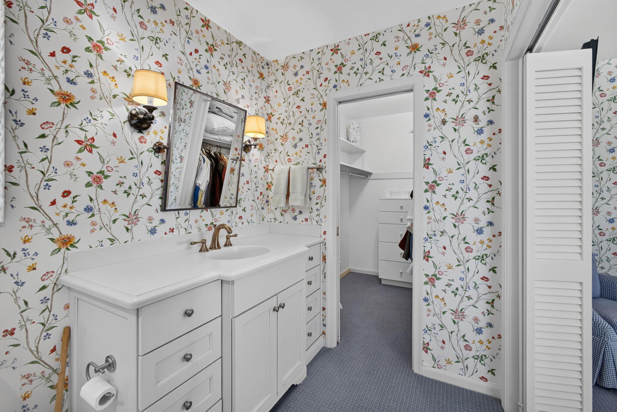 Guest Suite Bathroom