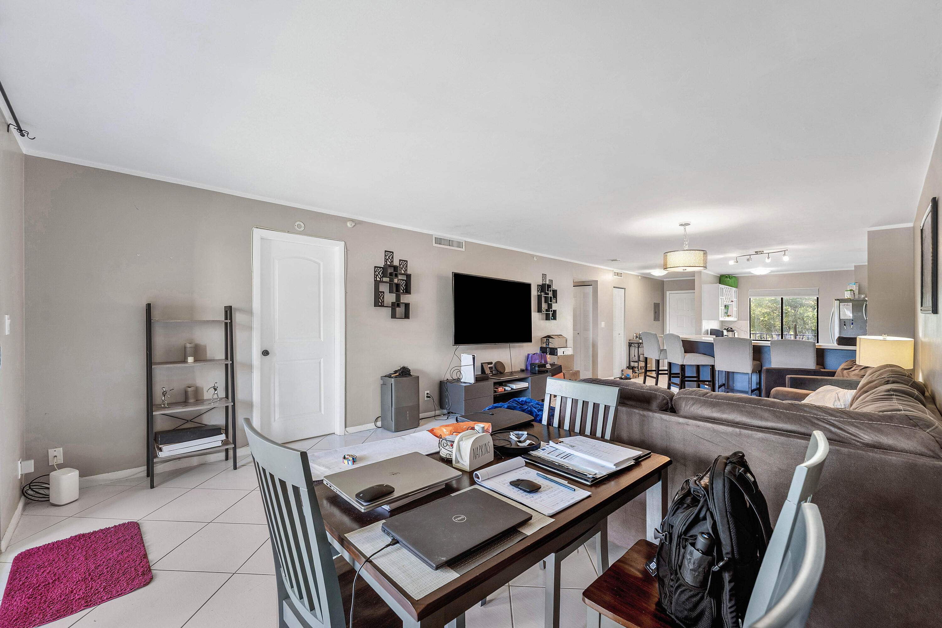 013-2205SouthCypressBendDrive-PompanoBea