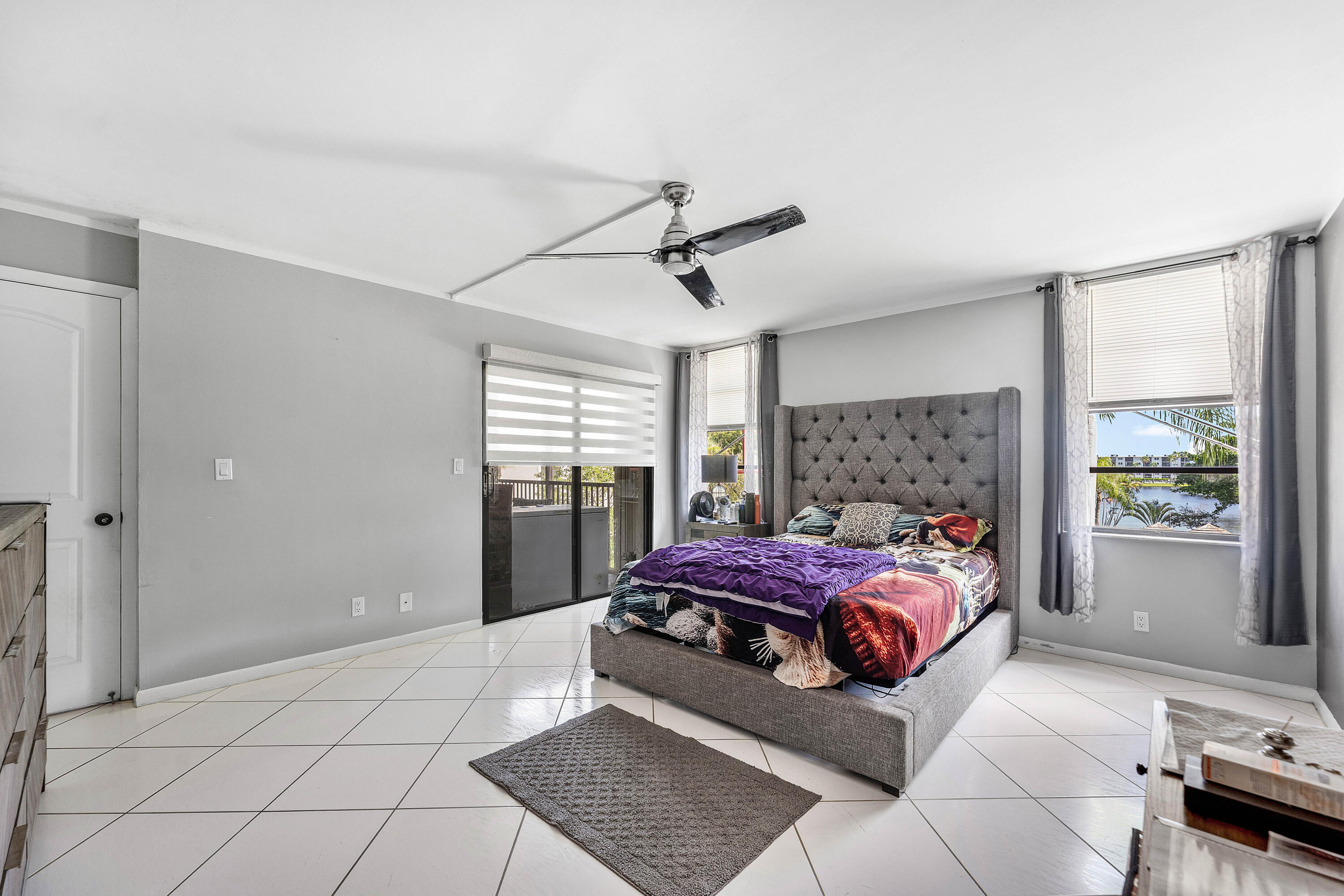015-2205SouthCypressBendDrive-PompanoBea