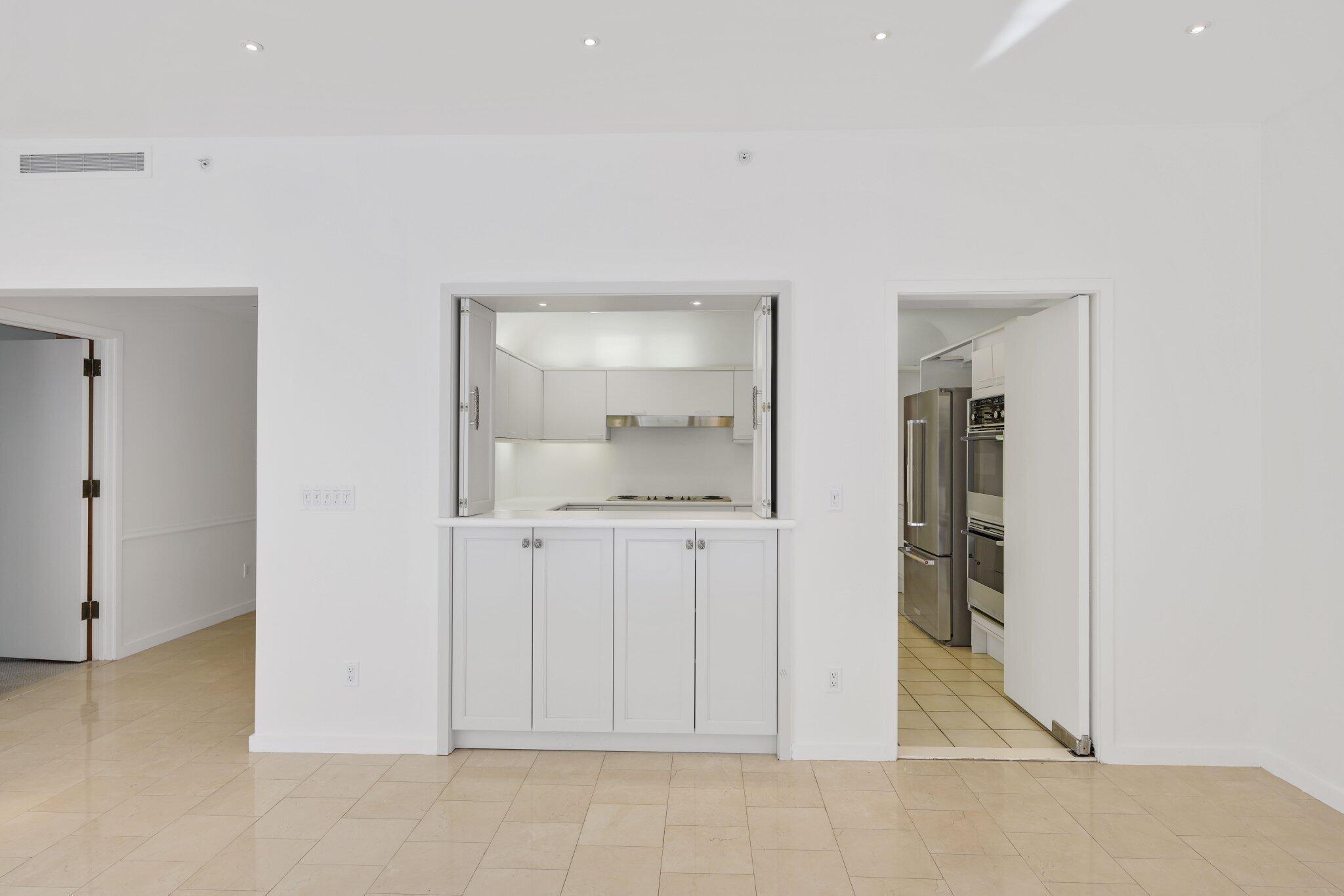 Exterior Facade of Kitchen/Dining