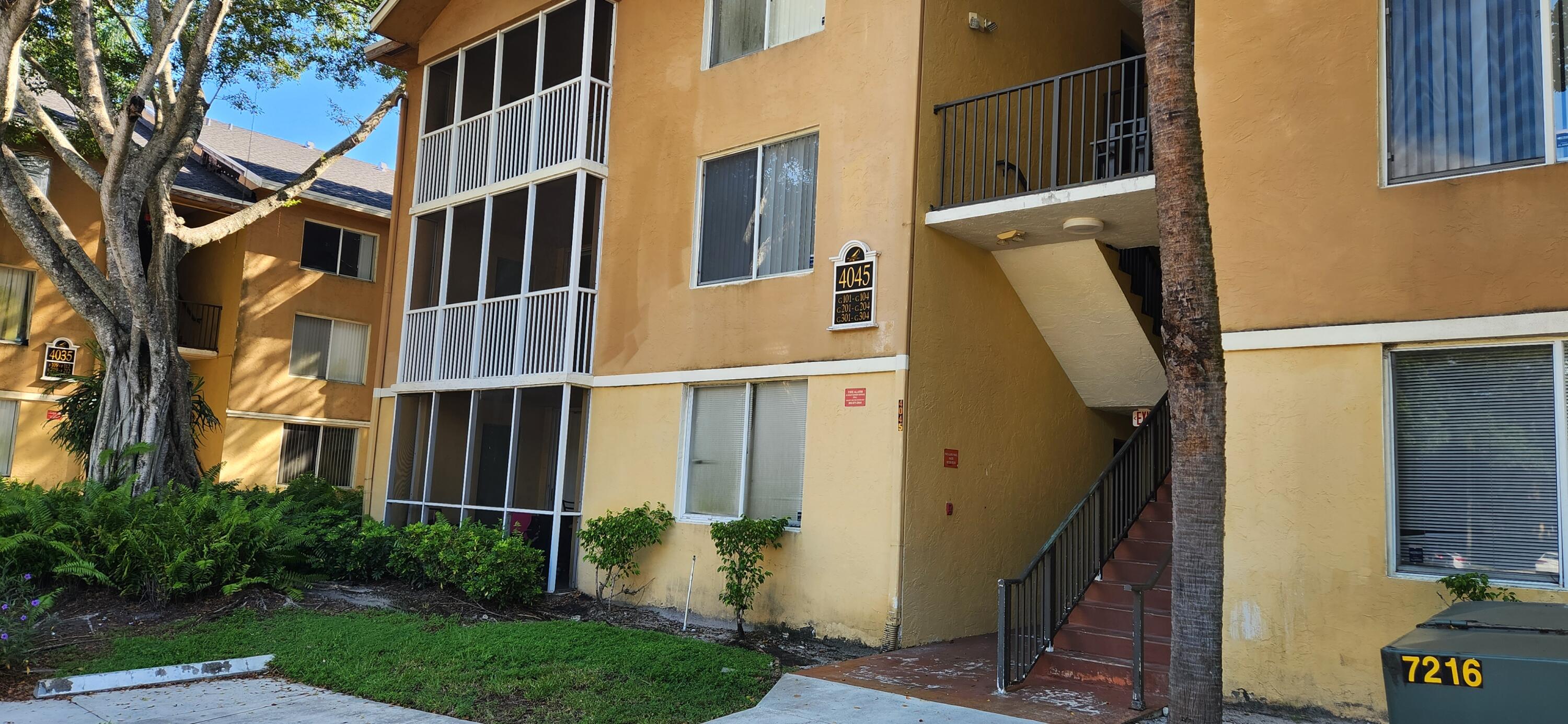 Exterior 1