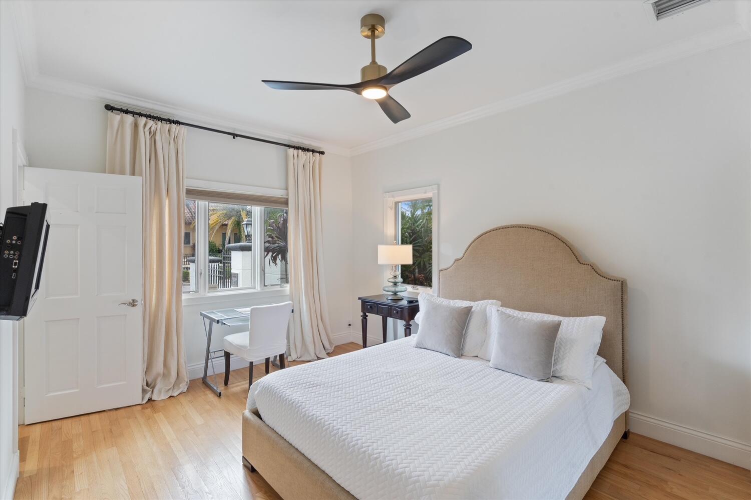 32-703 Royal Plaza Drive Ft. Lauderdale,