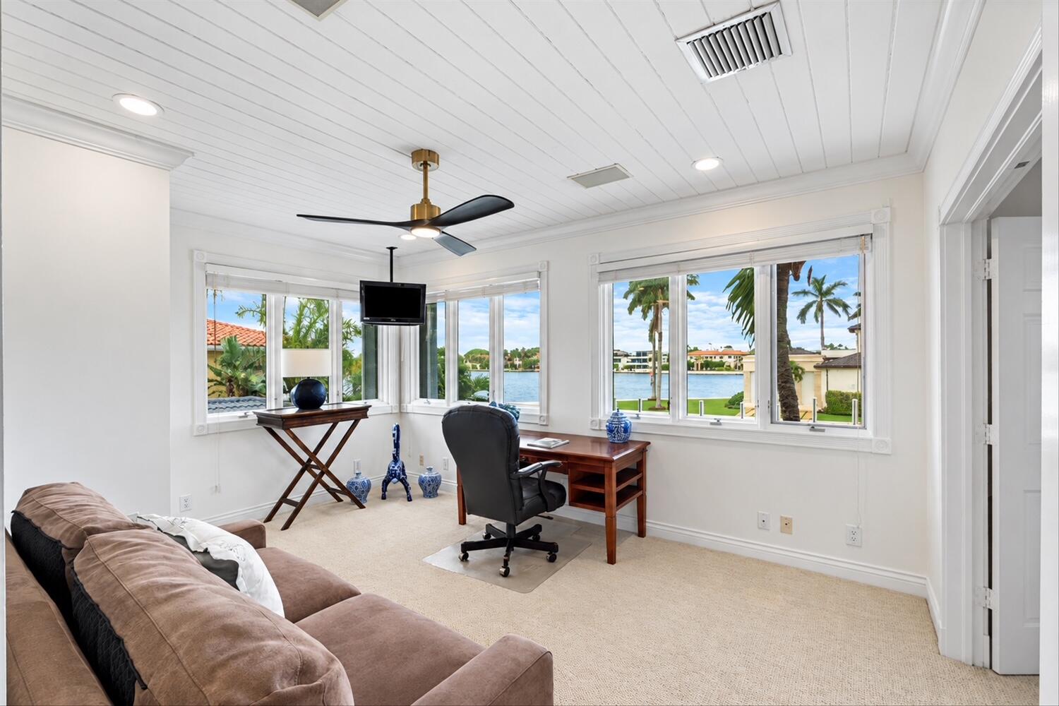 29-703 Royal Plaza Drive Ft. Lauderdale,