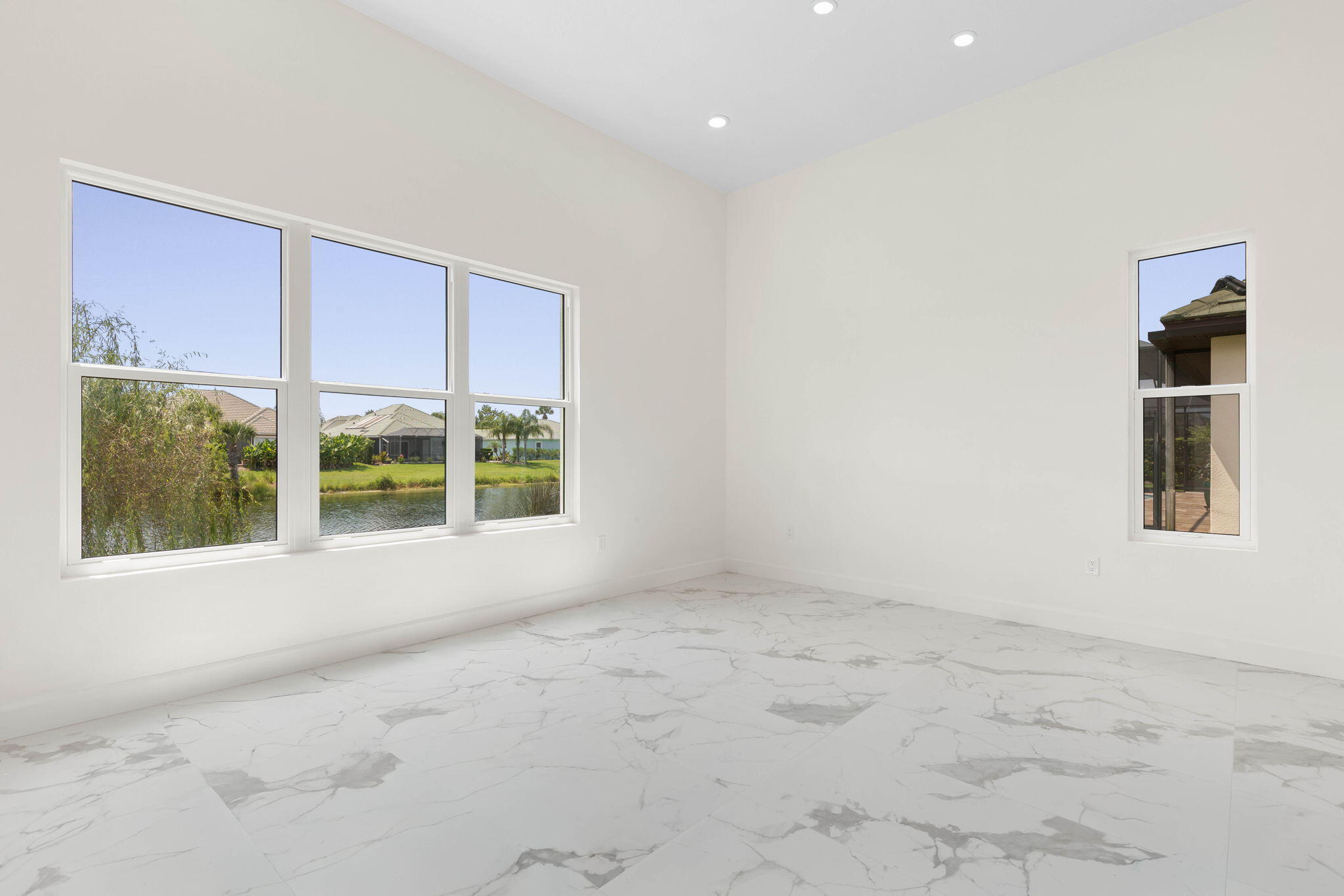 Spacious & Bright