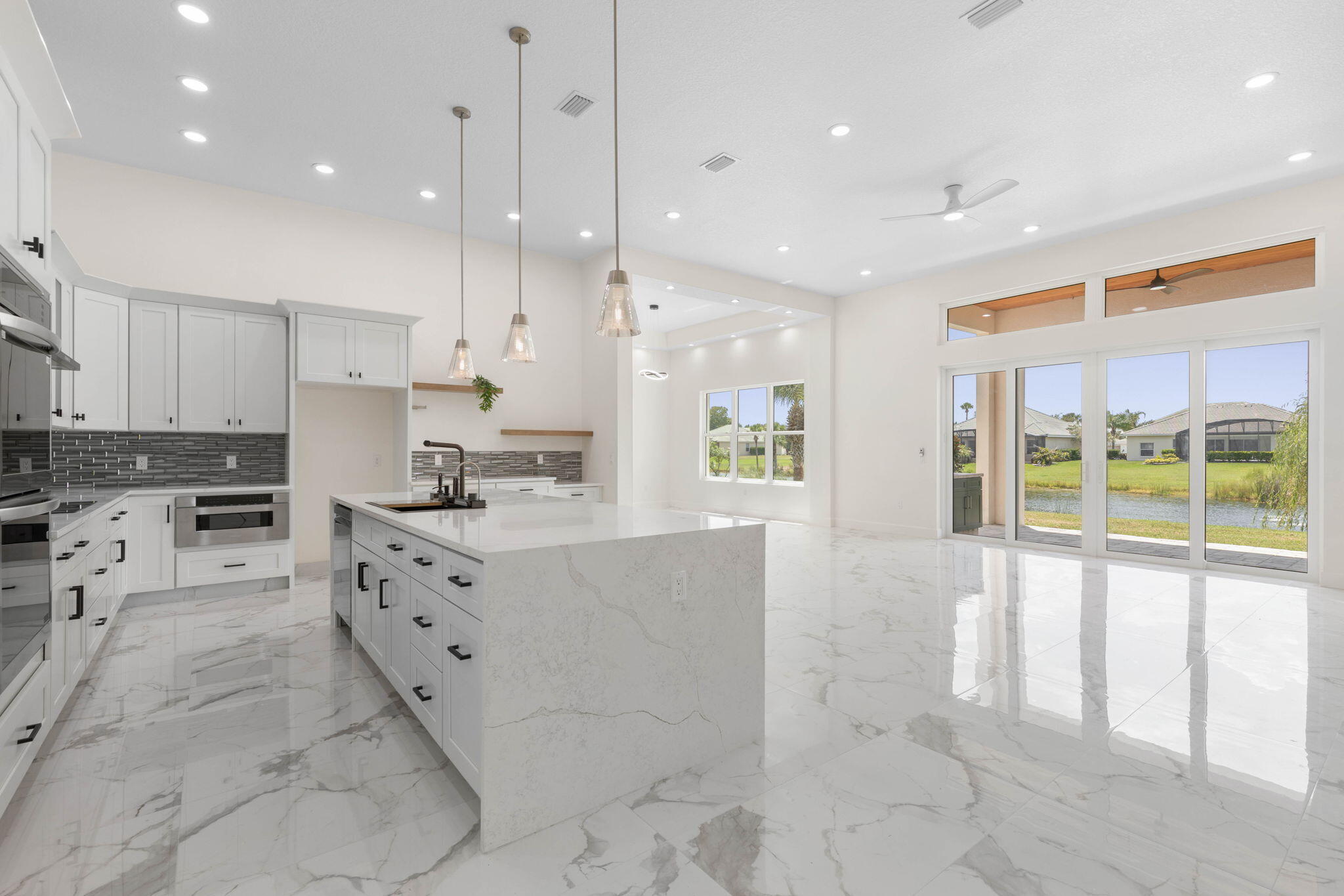 Open Kitchen