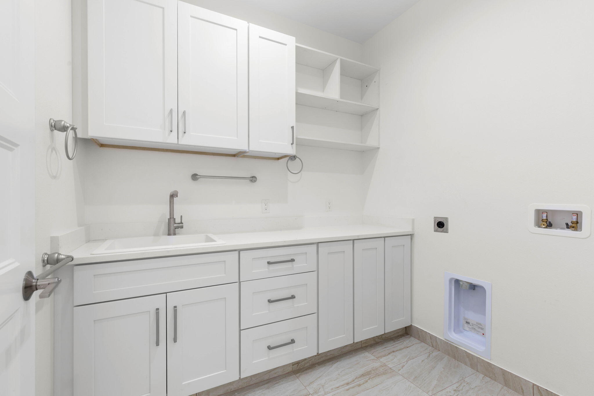 Laundry Room w/Sink