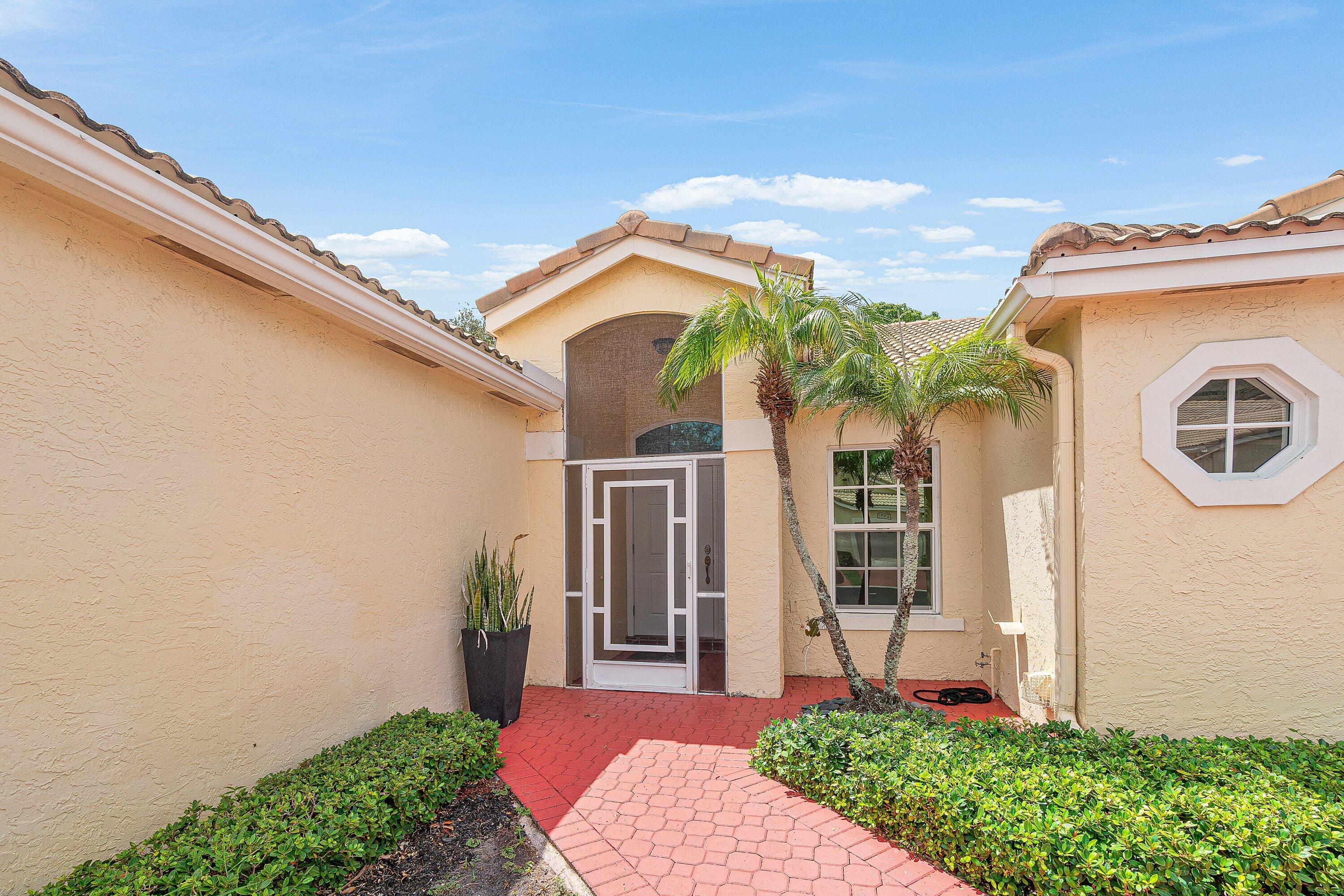 004-17299BocaClubBoulevard-4-BocaRaton-F