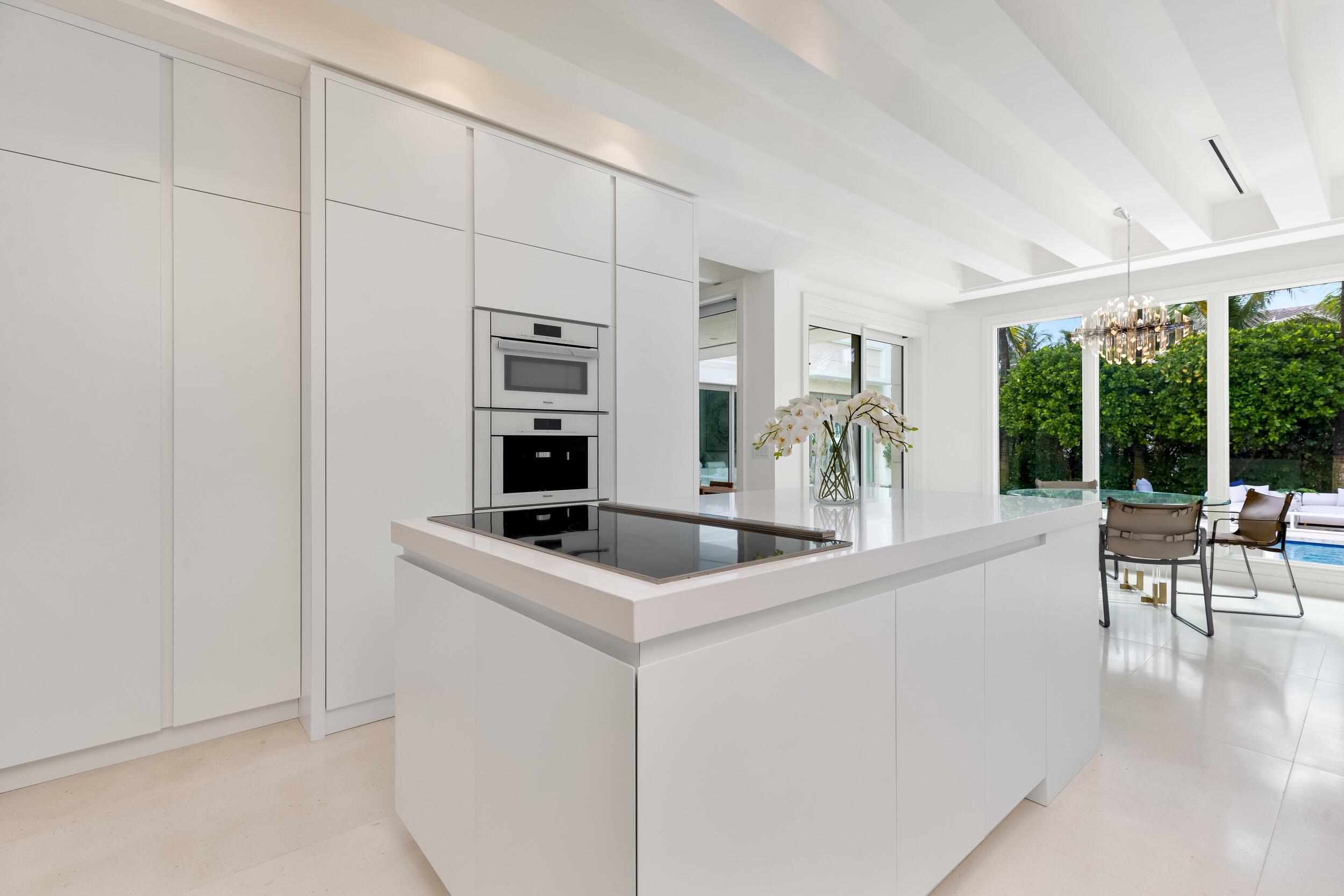 15 - Kitchen 4